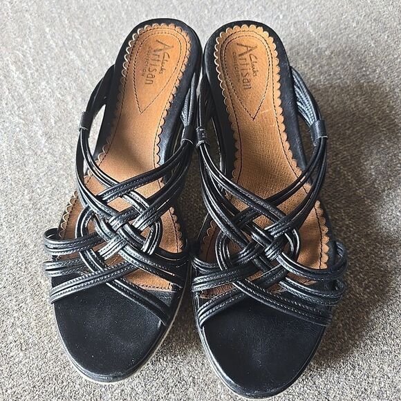 Clarks Shoes - Clarks Artisan Black Leather Wedge Strappy Comfort 87116 Womens Size 8 Sandals